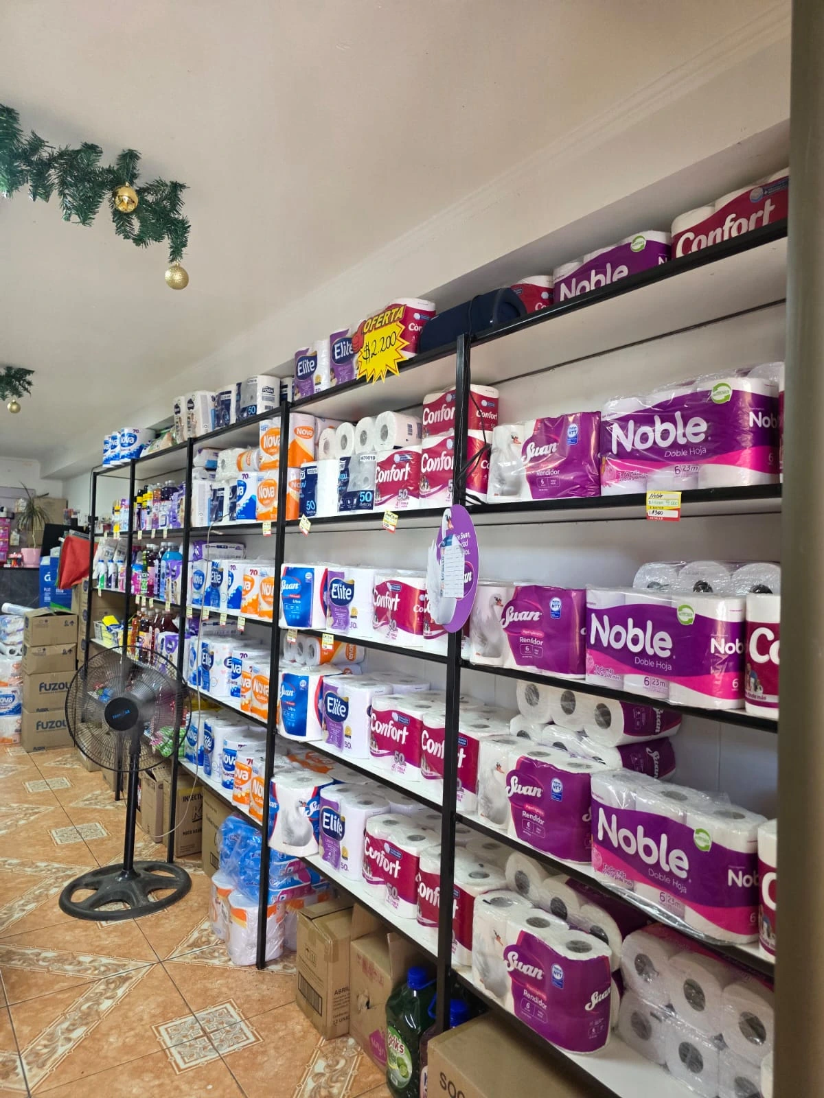 Galería Distribuidora LyF